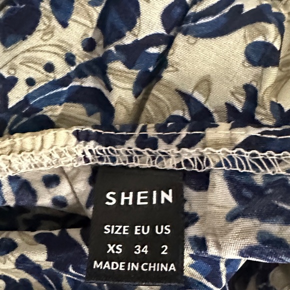 SHEIN Navy and Cream Ruffle Jumpsuit - Picture 3 of 3